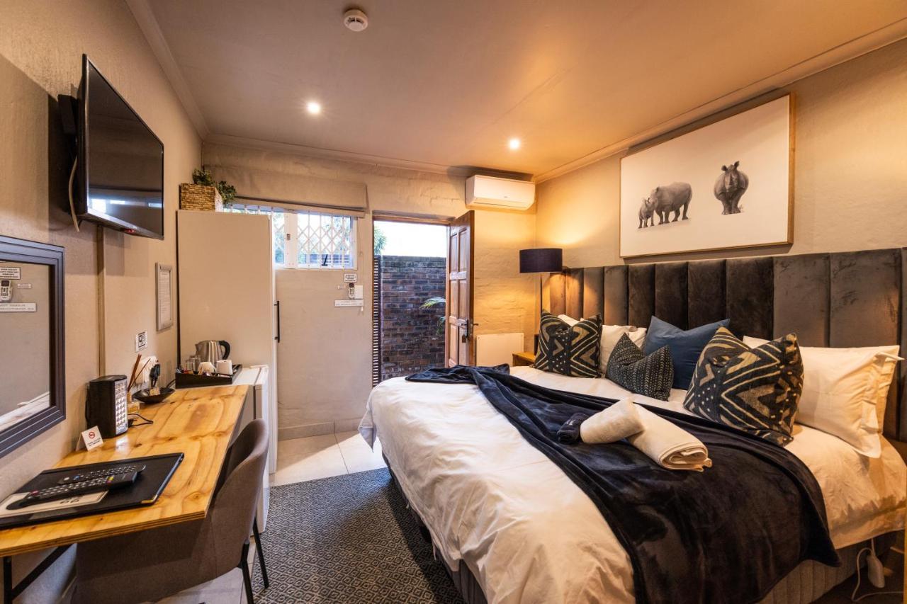 Fever Tree Guesthouse Hillcrest Exteriör bild